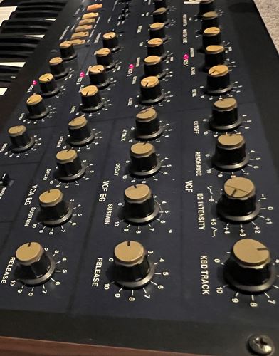 Korg-Mono/Poly original (not perfect)